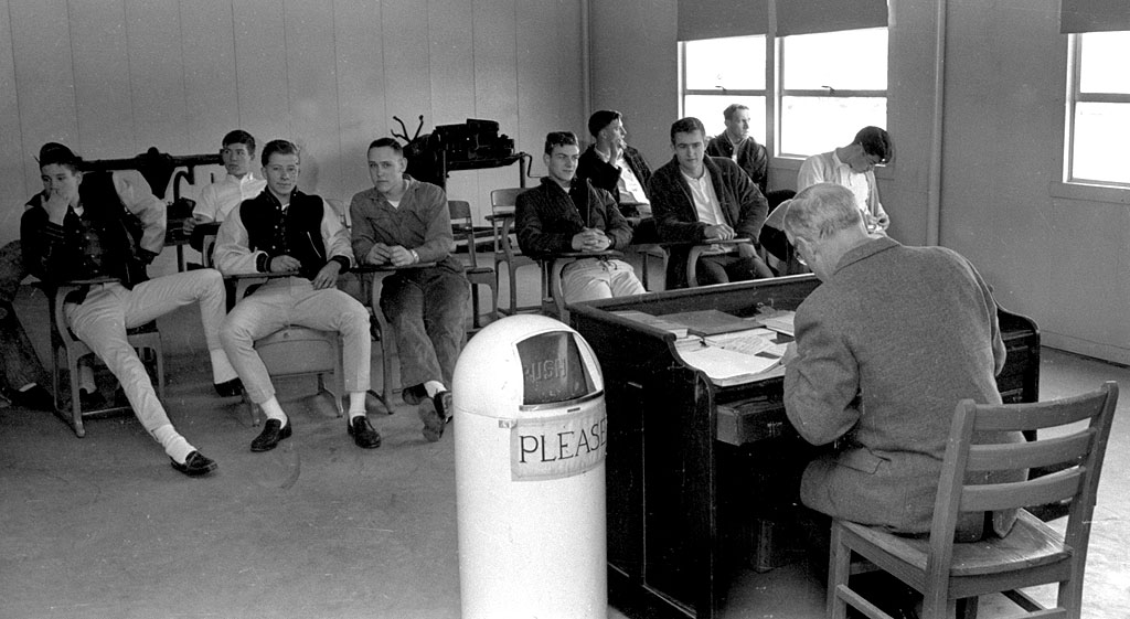 Cape Central Shop Classes Cape Girardeau History and Photos