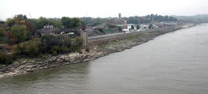 MO approach Old Mississippi River Bridge 10 21 2004 5752 300x136 MO approach Old Mississippi River Bridge 10 21 2004 5752