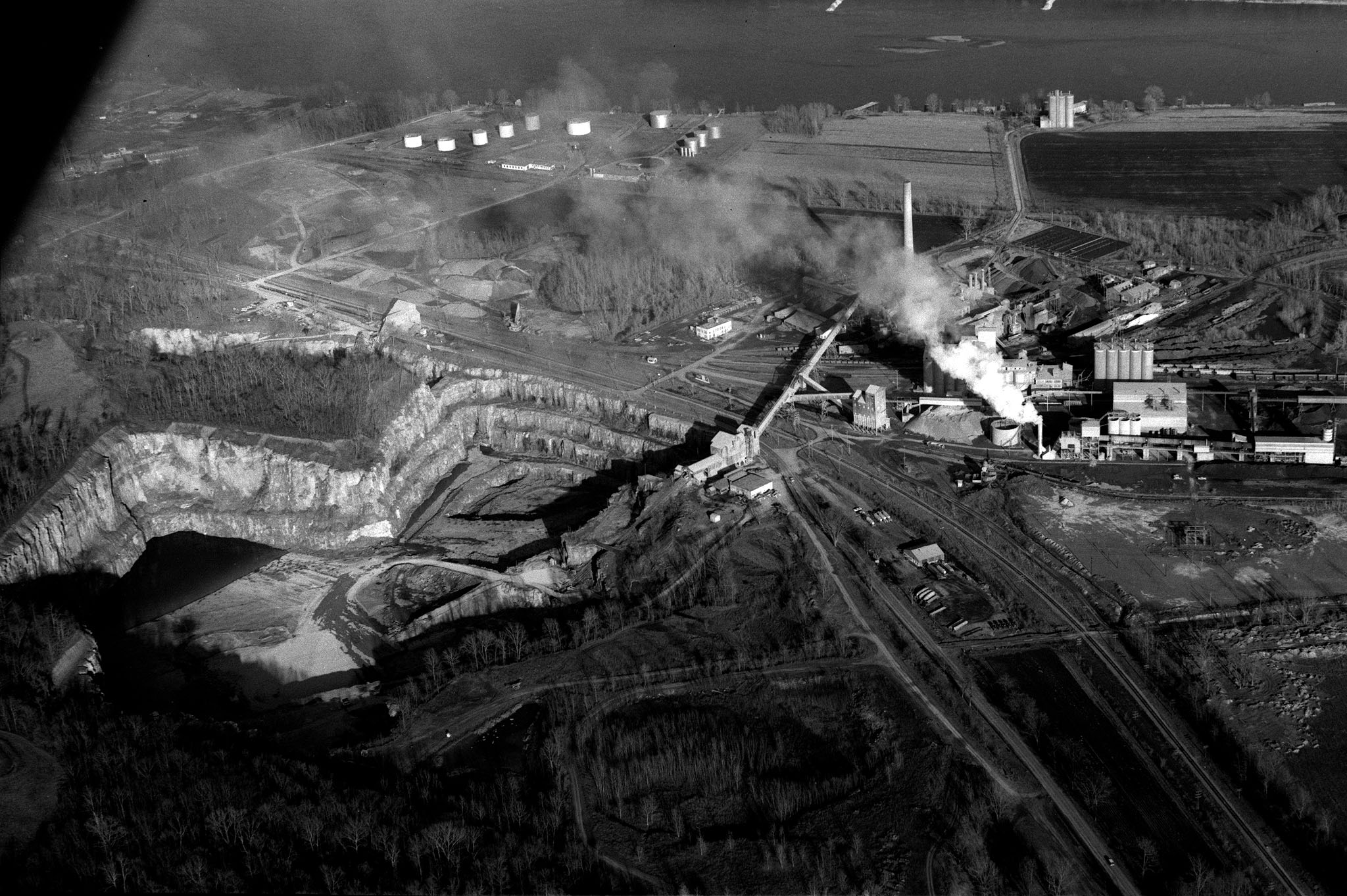 Cement Plant Quarry Fills Up – Cape Girardeau History and Photos
