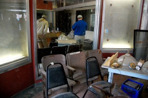 Esquire Theater 10 18 2011 5353 300x199 Esquire Theater before renovation 10 18 2011