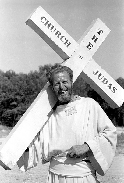 Kenneth Saunders of the Church of Judas walks through Cape 07-16-1965