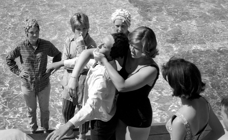 Capaha Park Pool lifesaving class c 1964