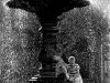 Children playing in Cape Girardeau Civil War Statue fountain