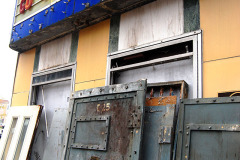 Esquire Theater before renovation 10-18-2011