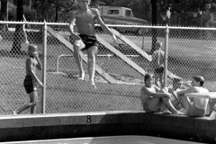 Jackson-Swimming-Pool-c-1960s-22-13