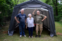 2013-07-20-David-Mother-Mark-Shed-in-a-box_7093