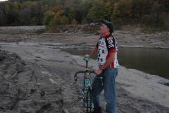 Mark Steinhoff climbs Tower Rock with bicycle 10-12-2003