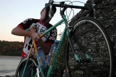 Mark Steinhoff climbs Tower Rock with bicycle 10-12-2003