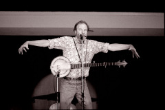 Pete-Seeger-05-21-1977-27