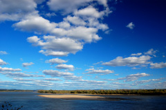 ©-Ken-Steinhoff-Sandbar-at-Cape-Rock-river-stage-14-feet-10-20-2011_5435