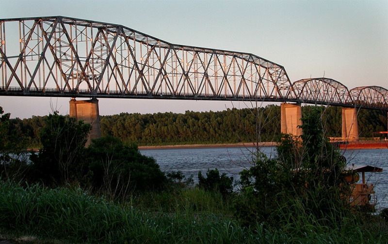 Old-Bridge-07-28-2002_2817