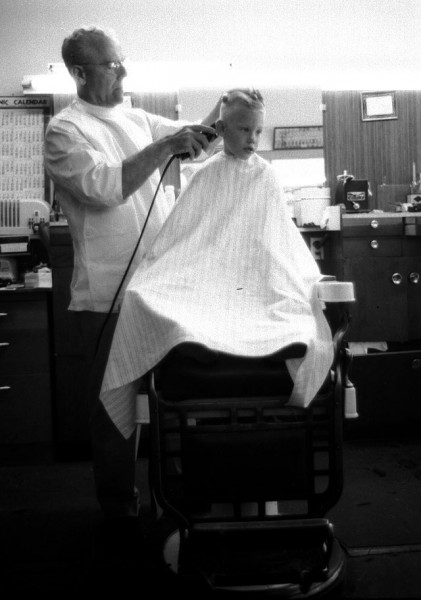 Cape Girardeau Barber Ed Unger