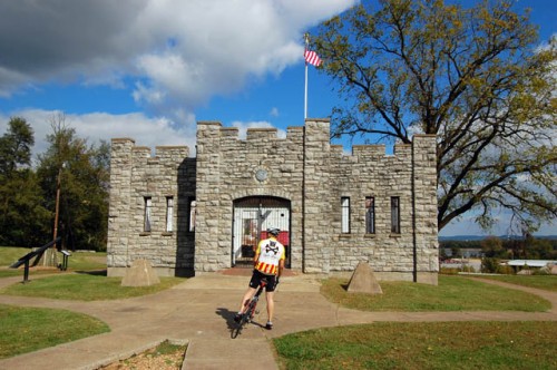 Mark Steinhoff on bike in front of Fort D 10-19-2008
