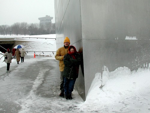 Matt and Sarah Steinhoff St Louis Arch 12-26-2000