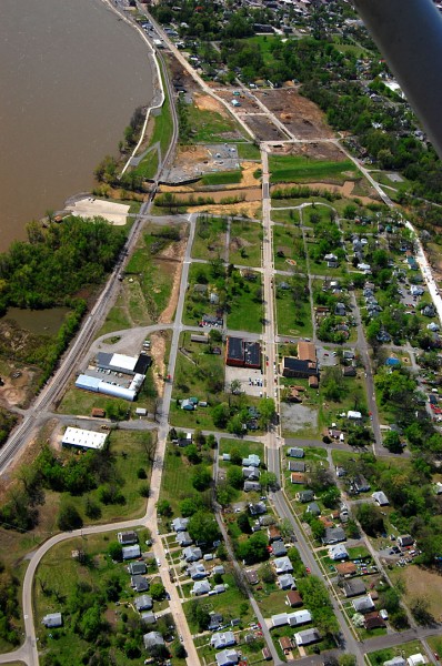 Red Star looking south to Isle Casino Cape Girardeau site