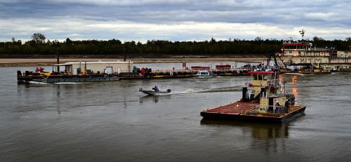 Dredge Potter and pushboat Prairie Du Rocher 10-19-2012_7797
