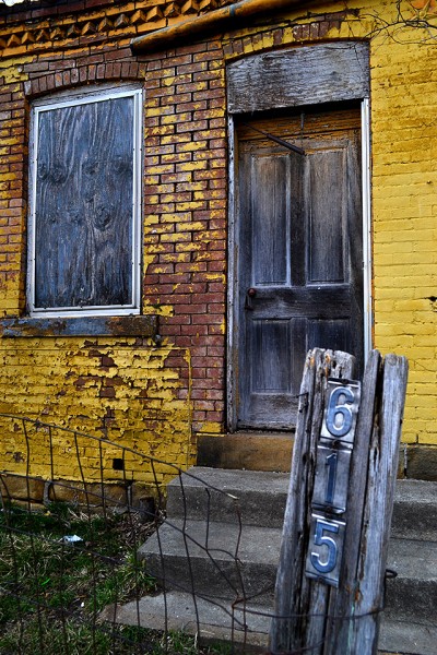 House in alley between Good Hope and Morgan Oak 03-02-2013