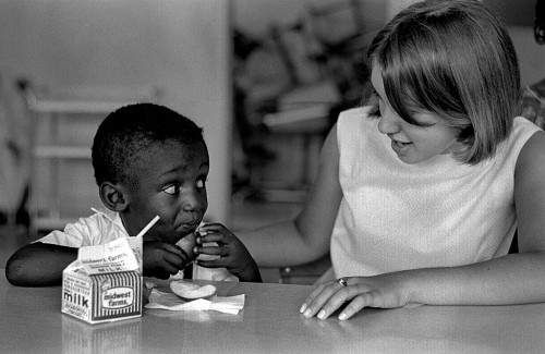 Girl Scouts work with Head Start 07-12-1967