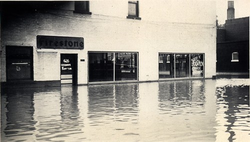 Photos of Main Street during 1943 Flood from LV Steinhoff's scrapbook