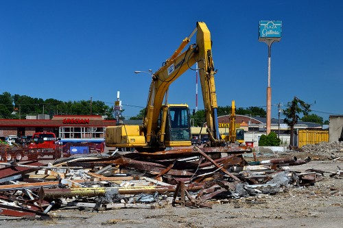 Plaza Galleria razing 06-27-2013