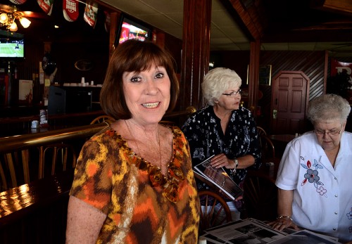 Members of Class of 1965 meet for lunch 07-06-2013