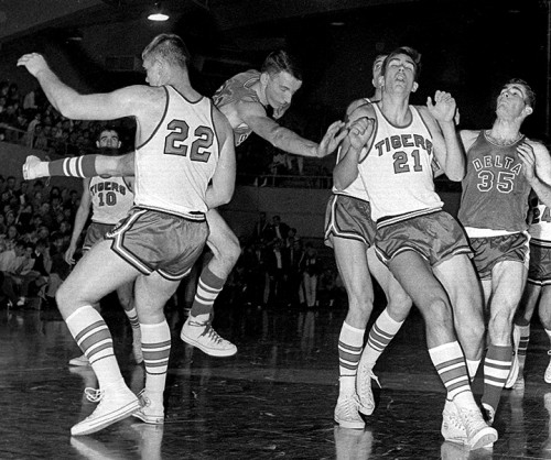Dec 1966 basketball tournament at SEMO