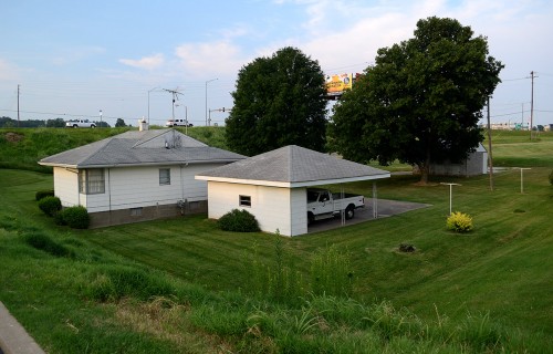 House at K and I-55 07-18-2013