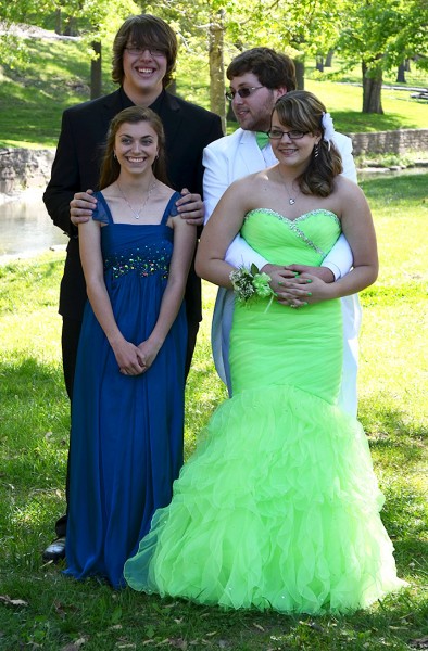 2014 Jackson HS Prom pix in Jackson Park 05-03-2014