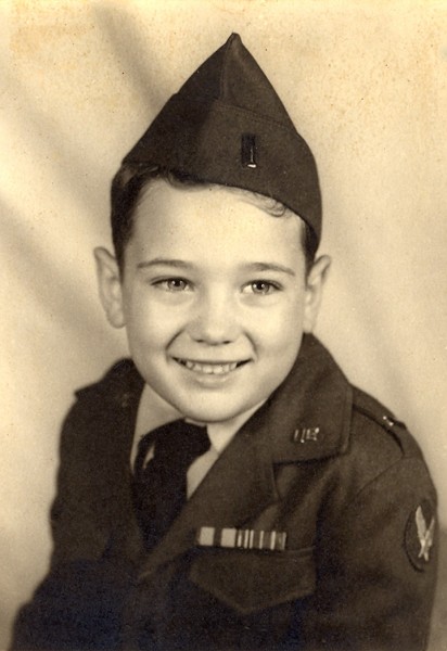 Ken Steinhoff in Air Force uniform c 1953
