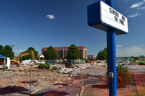 White Castle demolition 08-13-2014