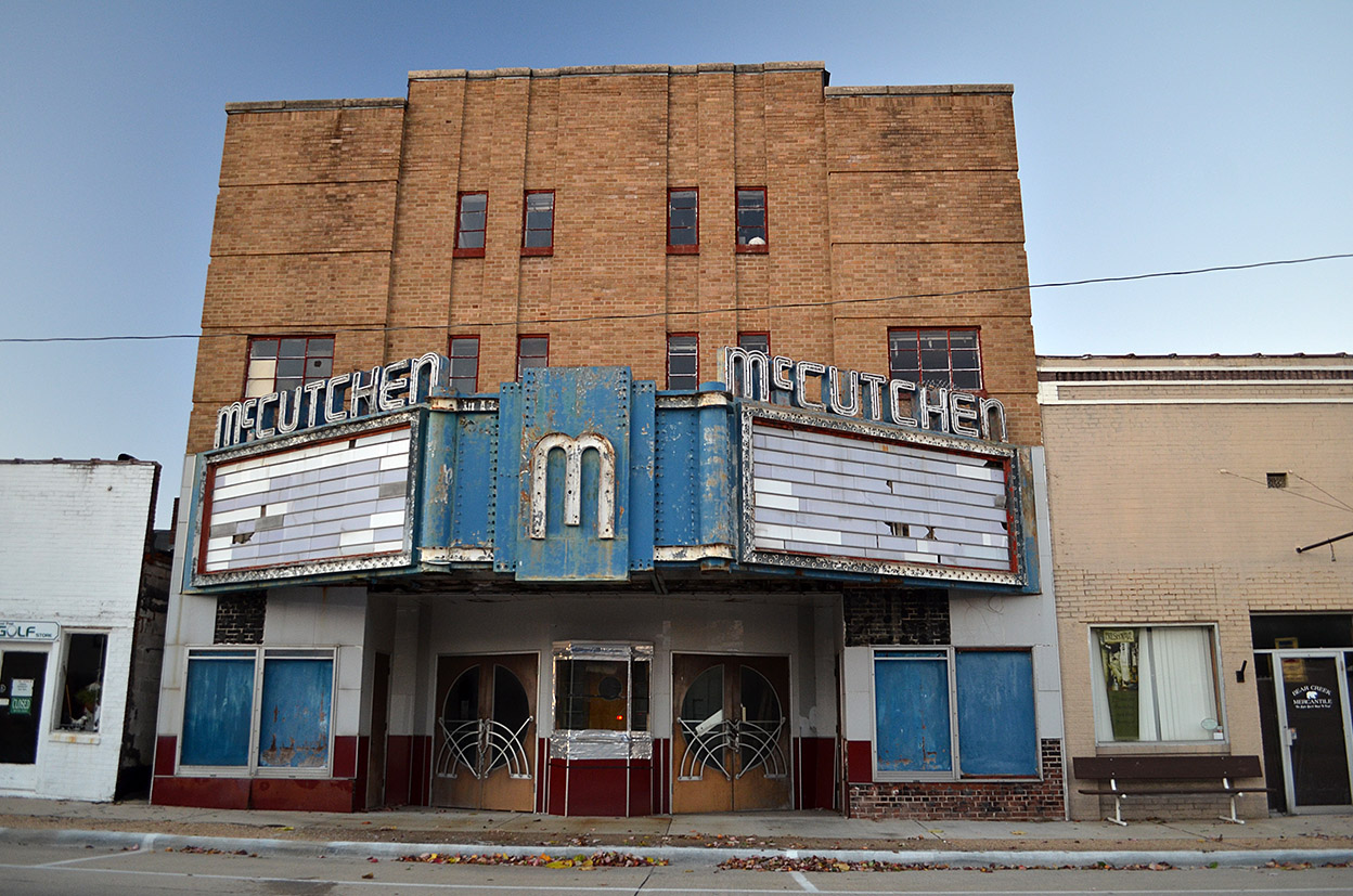 Charleston s McCutchen Theater Cape Girardeau History And Photos