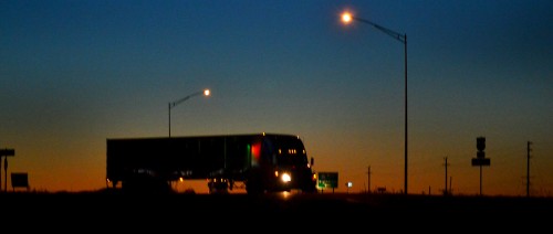 Truck turning off I-55 11-01-2014_8261