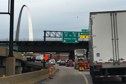 Gateway Arch from I-55 10-30-2014