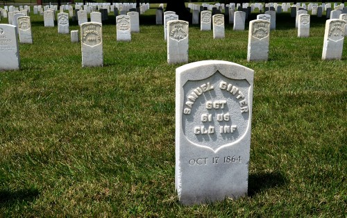 Mound City National Cemetery 08-10-2014_8542