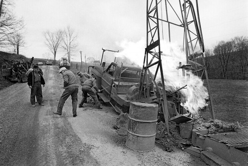 Drilling rig fire 03-29-1969