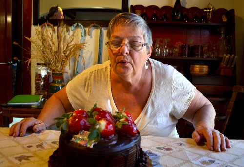 LIla Steinhoff w Birthday cake 02-17-2015