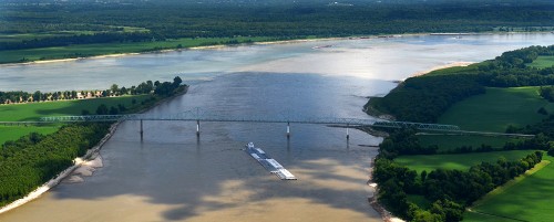 Aerials Cairo area Confluence of Mississippi and Ohio Rivers 08-13-2014