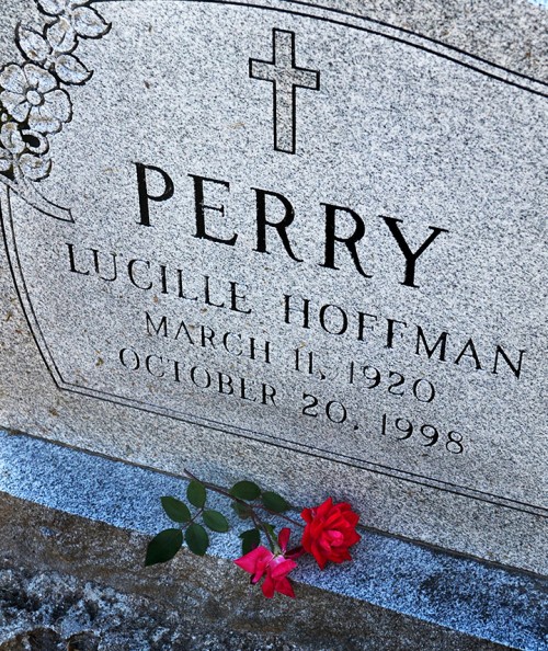Lucille Perry tombstone 10-20-2015