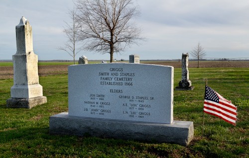 Griggs-Smith-Staples Family Cemetery - Mississippi County 03-17-2016