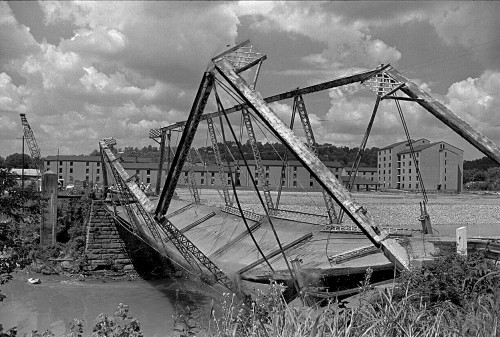 Mill Street Bridge demolition 08-25-1970