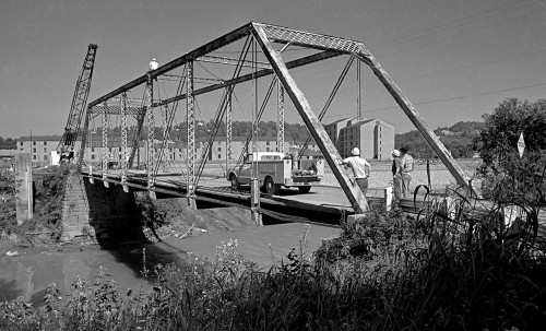 Mill Street Bridge demolition 08-25-1970